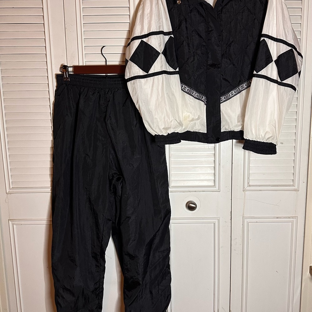 Vintage B&W MTA Pro Women’s Track Suit